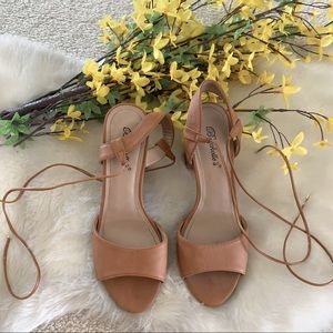 Breckelle’s lace up heels